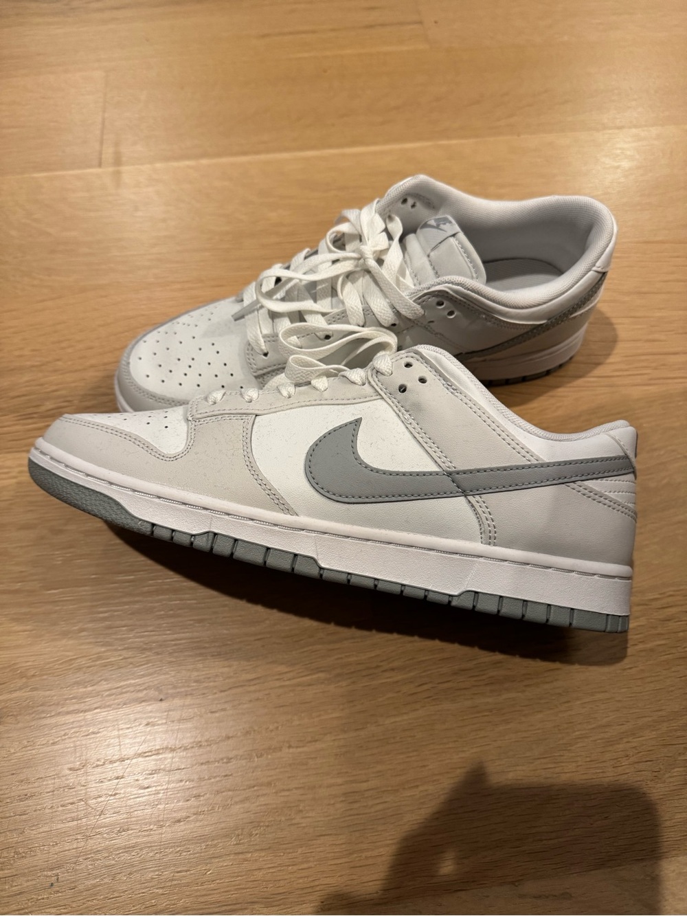 Nike Men’s Dunk Low Retro Summit White/Light Smoke Grey